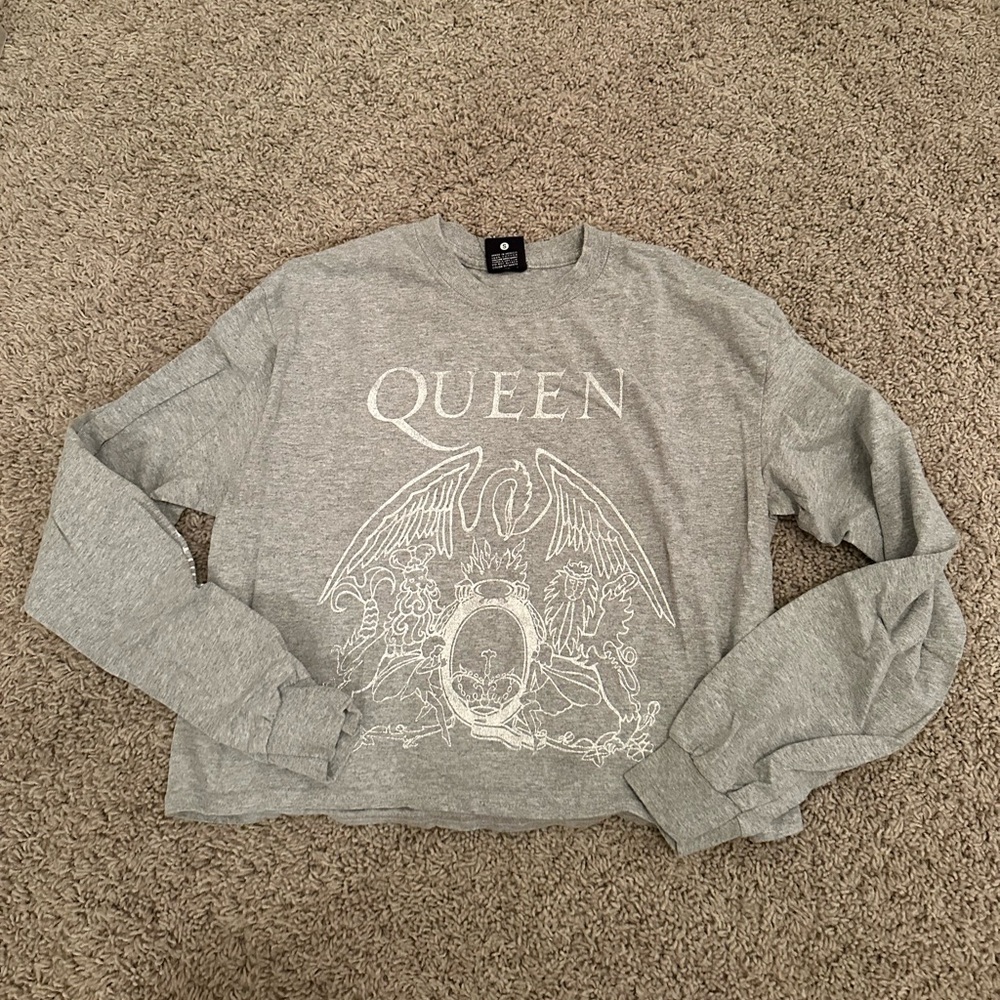 Queen Long Sleeve Tshirt - Gray